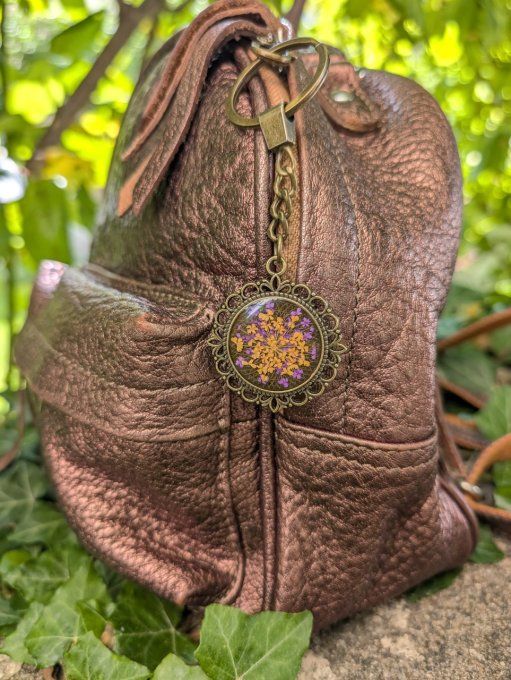 Porte-clés vraie fleur de dentelle Indila